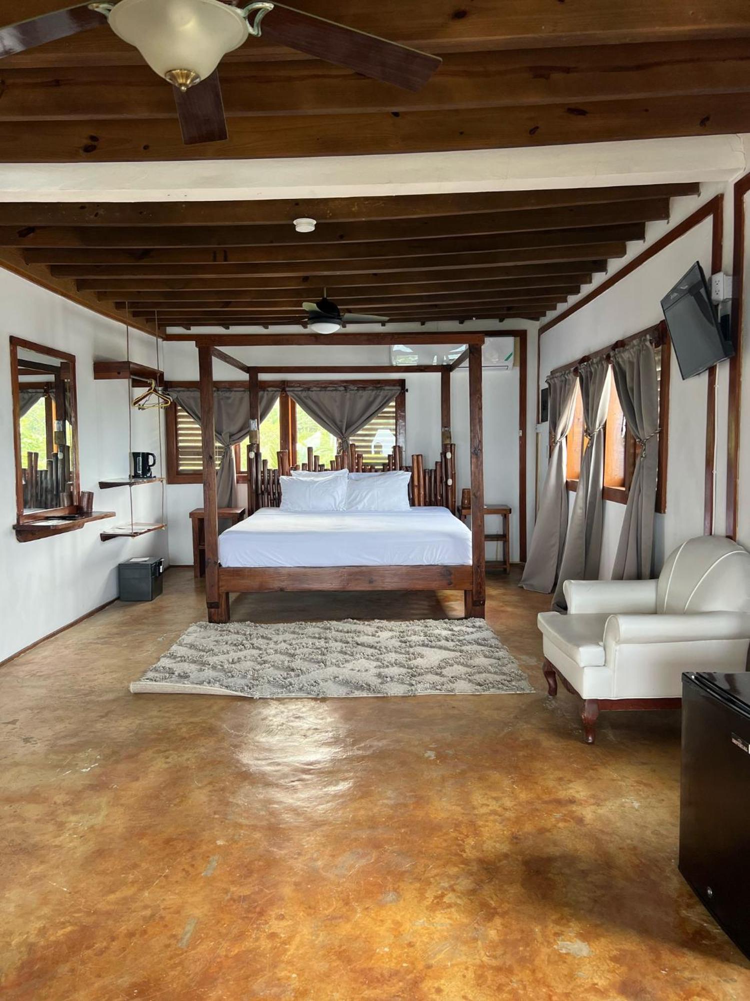 The Sea Cliff Hotel Resort & Spa Port Antonio Buitenkant foto